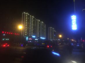 滕州(zhou)中(zhong)央城(cheng)A.B區